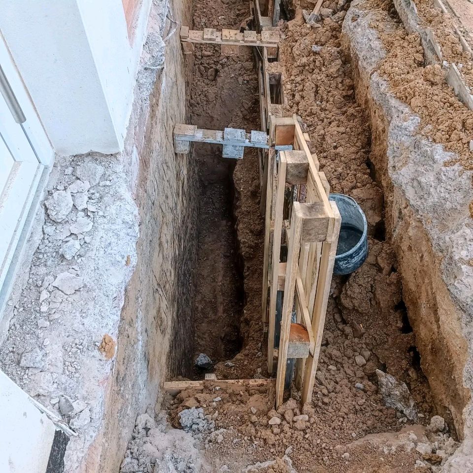 Pflaster Garten Innenausbau Tapezieren Renovierung Fenster Zaun in Northeim