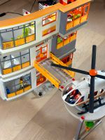 Playmobil Kinderklinik 6657 mit Einrichtung und Hubschrauber Düsseldorf - Lichtenbroich Vorschau