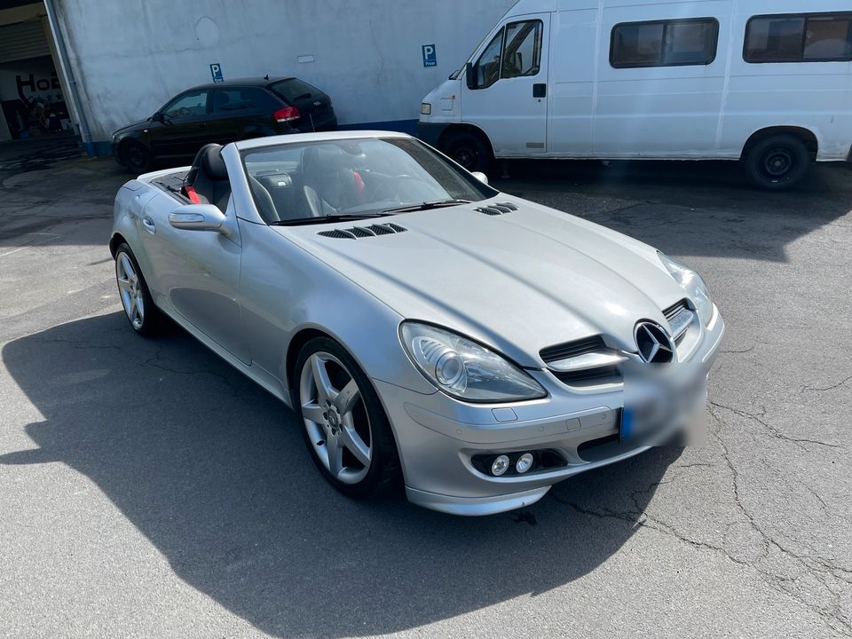 Mercedes Benz SLK 280 R171 3.0l V6 AMG-Line Scheckheft in Anhausen