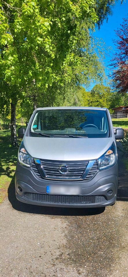 Gebrauchten Nissan Bus in Schöllnach