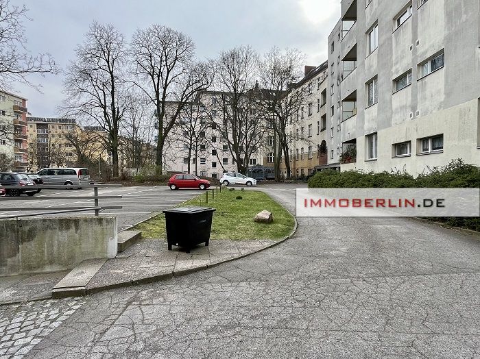 IMMOBERLIN.DE - IMMOBERLIN.DE - Einzelgarage mit elektrischem Tor in Wilmersdorf in Berlin