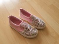 Mädchen Schuhe Frühling Größe 27 von H&M mit Hello Kitty Sneaker Dresden - Gorbitz-Nord/Neu-Omsewitz Vorschau