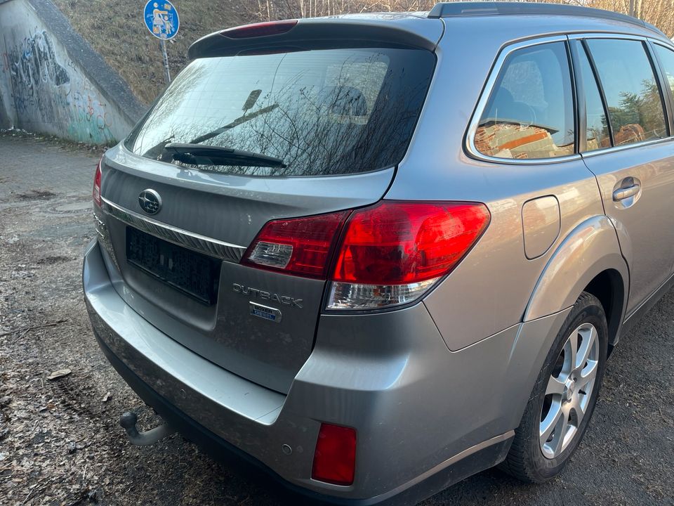 Subaru Legacy Outback 2.0 Diesel Allrad in Plauen