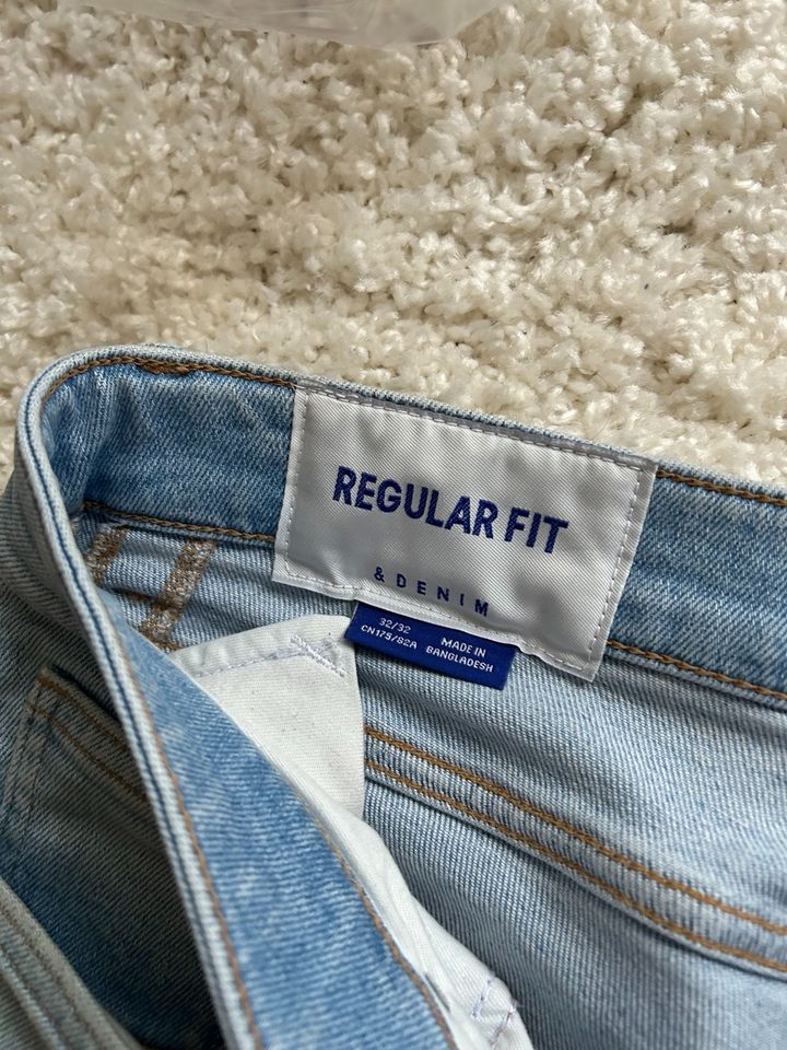Jeans H&M Regular Fit Blau Washed Männer Größe 32 in Hannover