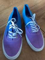 Neue VANS in Damen Grösse 9.5 ! Bochum - Bochum-Südwest Vorschau