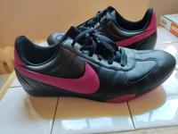 Nike Sneaker Turnschuhe pink 5,5 Nordrhein-Westfalen - Bedburg-Hau Vorschau