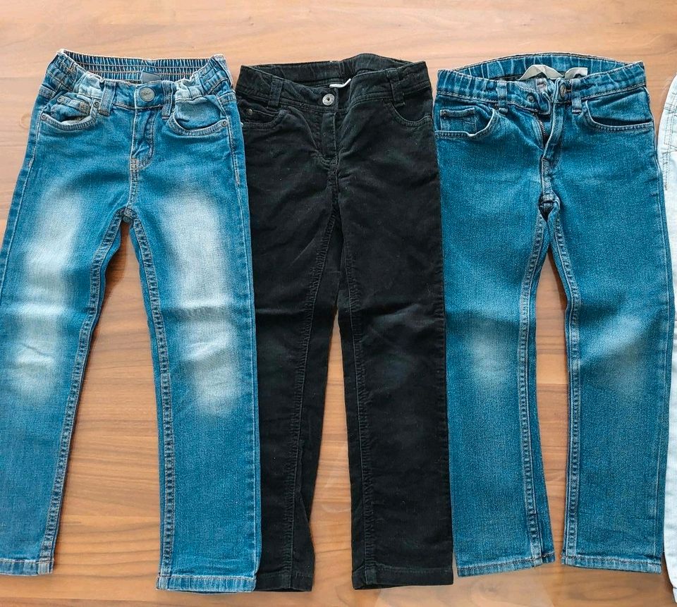Mädchen Jeans in Kierspe