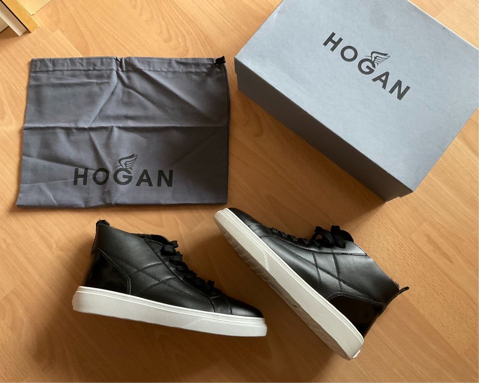 HOGAN Sneaker gefüttert Gr. 41 neu in Marburg