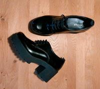 ♡ Catwalk Halbschuhe Schnürer Plateau, Gr. 38 Sachsen - Zschorlau Vorschau
