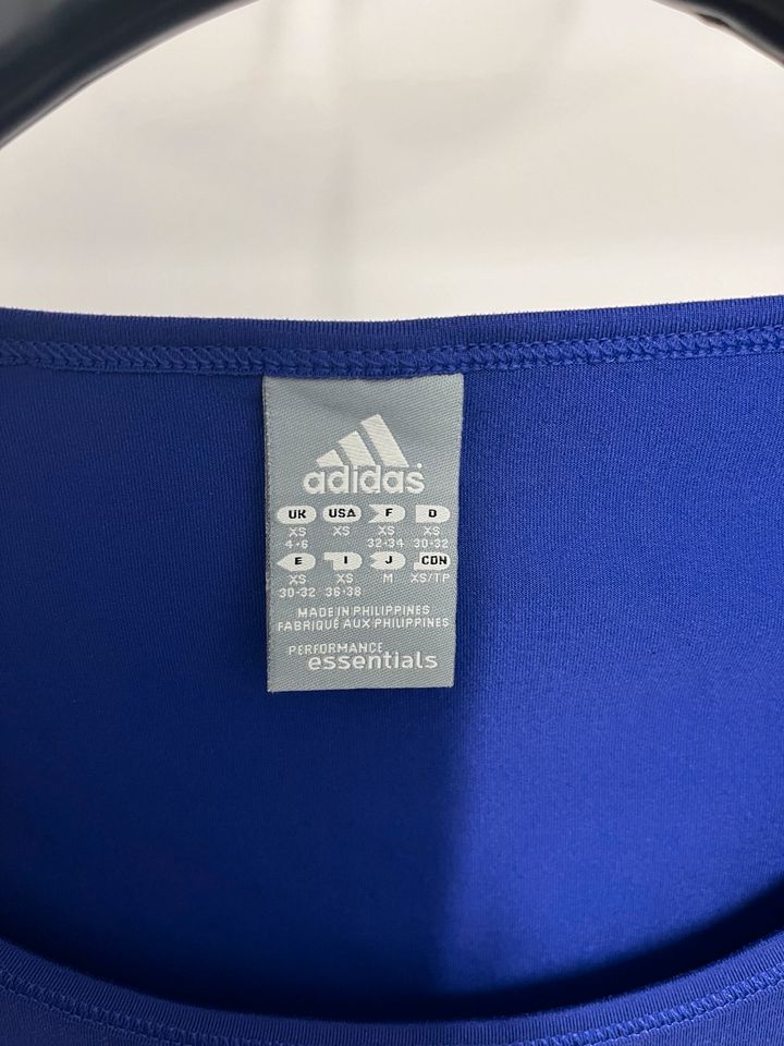 Adidas Sport Shirt Violett in Haselünne