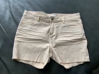 Esprit kurze Hose Shorts beige Größe 38 Nordrhein-Westfalen - Ratingen Vorschau