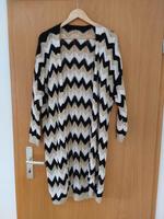 Neue Damen Strickjacke cardigan L 40 italy Mode gold Sachsen-Anhalt - Schönebeck (Elbe) Vorschau