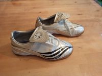 Adidas Sportschuhe Schuhe Turnschuhe weiß Gr. 33 Wuppertal - Elberfeld Vorschau