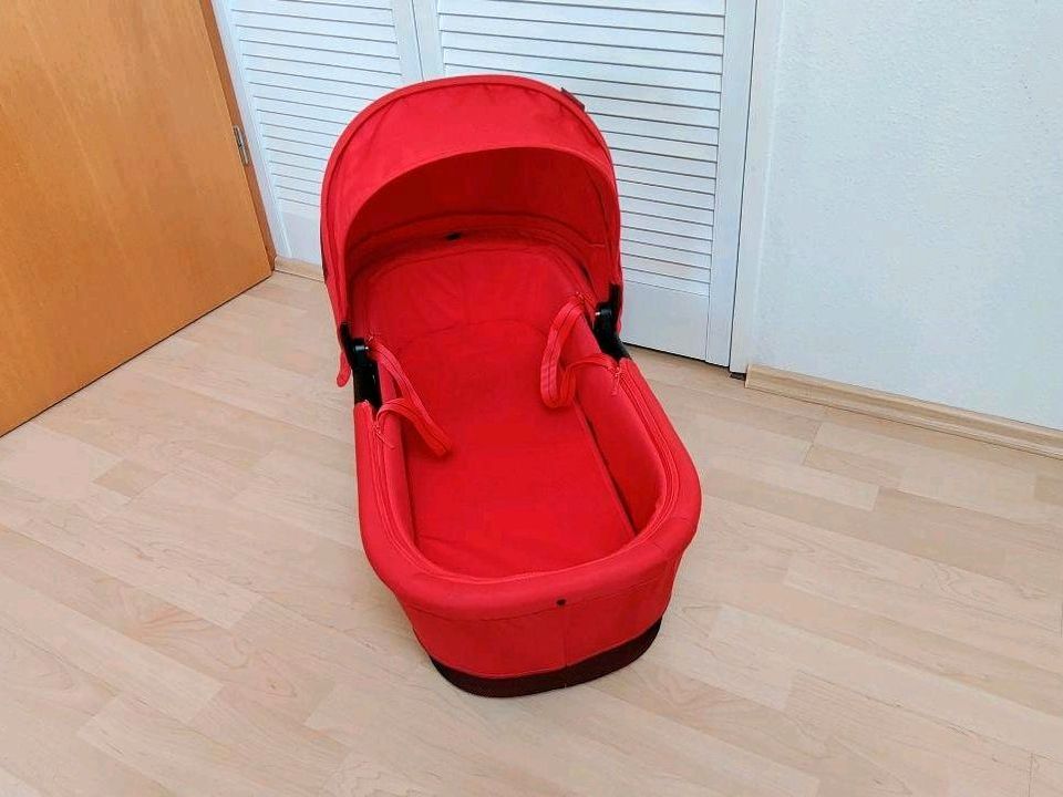 Cybex Babywanne Cot M wie neu in Oberhausen