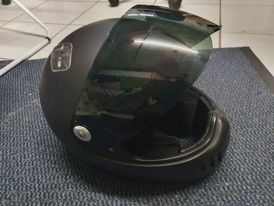 Motorrad-Helm STREETFIGHTER Integralhelm, Gr. XS, Schwarz in Duisburg