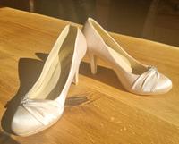 High heels Creme  38 Hessen - Groß-Umstadt Vorschau