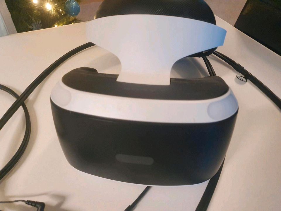 Playstation VR Brille für PS4 inklusive Demo Disc in Lachendorf