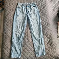 mom Jeans von Bershka in 38,top zustand Niedersachsen - Varel Vorschau