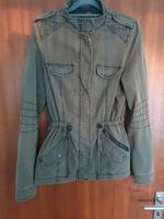 Clockhouse grüne/olivfarbene dünne Jacke  Sommerjacke Größe M Nordrhein-Westfalen - Solingen Vorschau