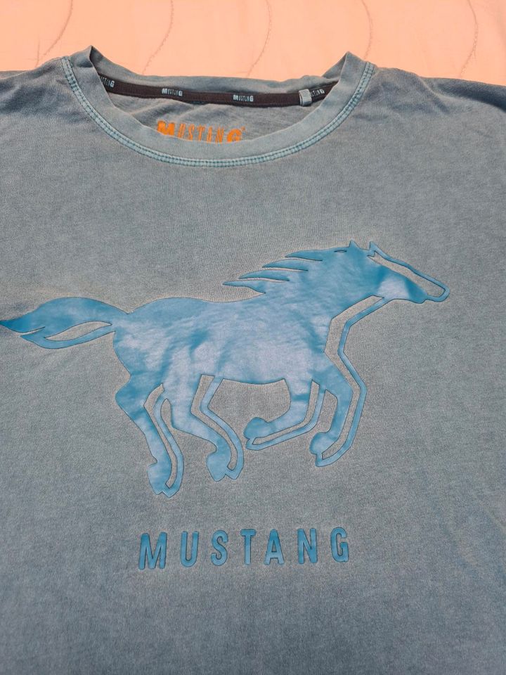 T-Shirts - Mustang, Jack&Jones und S.Oliver - Gr. S in Ratingen