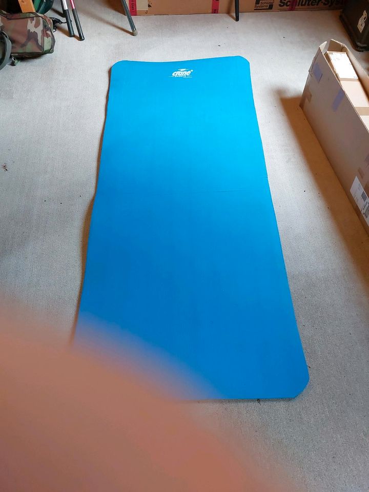 Crane Sports Yoga Turnmatte in Neuried Kr München