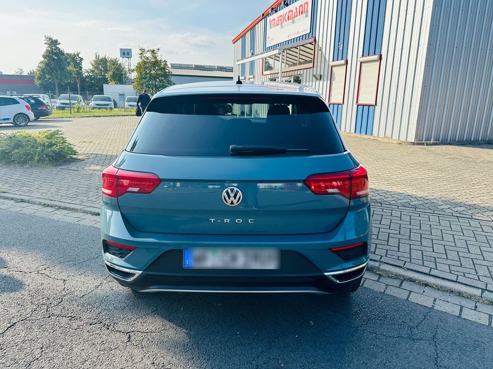 Volkswagen T-Roc 2.0 TDI SCR DSG IQ.Drive in Wolfenbüttel