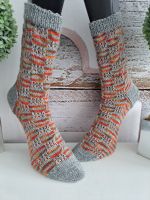 gestrickte Socken Gr.40/41 verschiedene Modelle Niedersachsen - Munster Vorschau