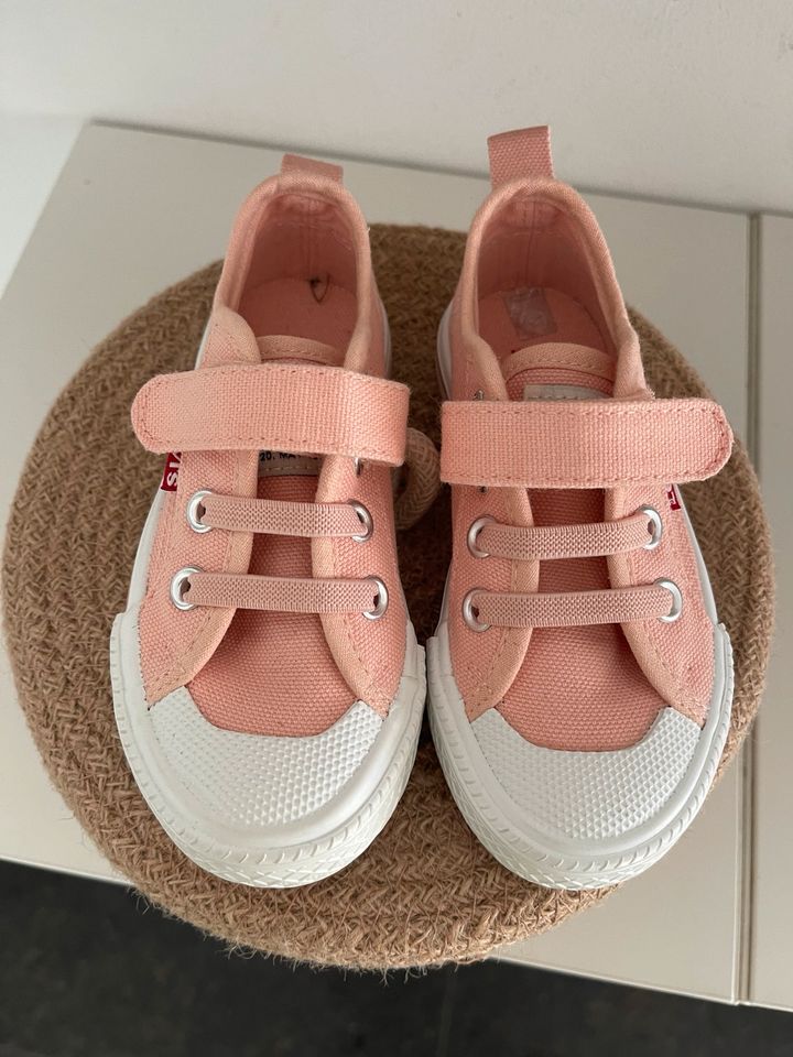 Levi’s sneaker Turnschuh 24 in Erlabrunn