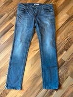 Tommy Hilfiger Jeans Herren, Größe 34/32, neuwertig Nordrhein-Westfalen - Minden Vorschau