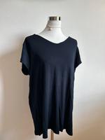 Wie NEU Shirt T-Shirt dunkelblau gr XXL gr 44 Viskose Bayern - Marklkofen Vorschau