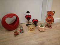 Valentinstag  Deko Herz Geschenk Teddybär Topf Kerze Spieluhr Nordrhein-Westfalen - Kerpen Vorschau