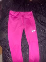 Eine rosa Nike leggings Berlin - Treptow Vorschau