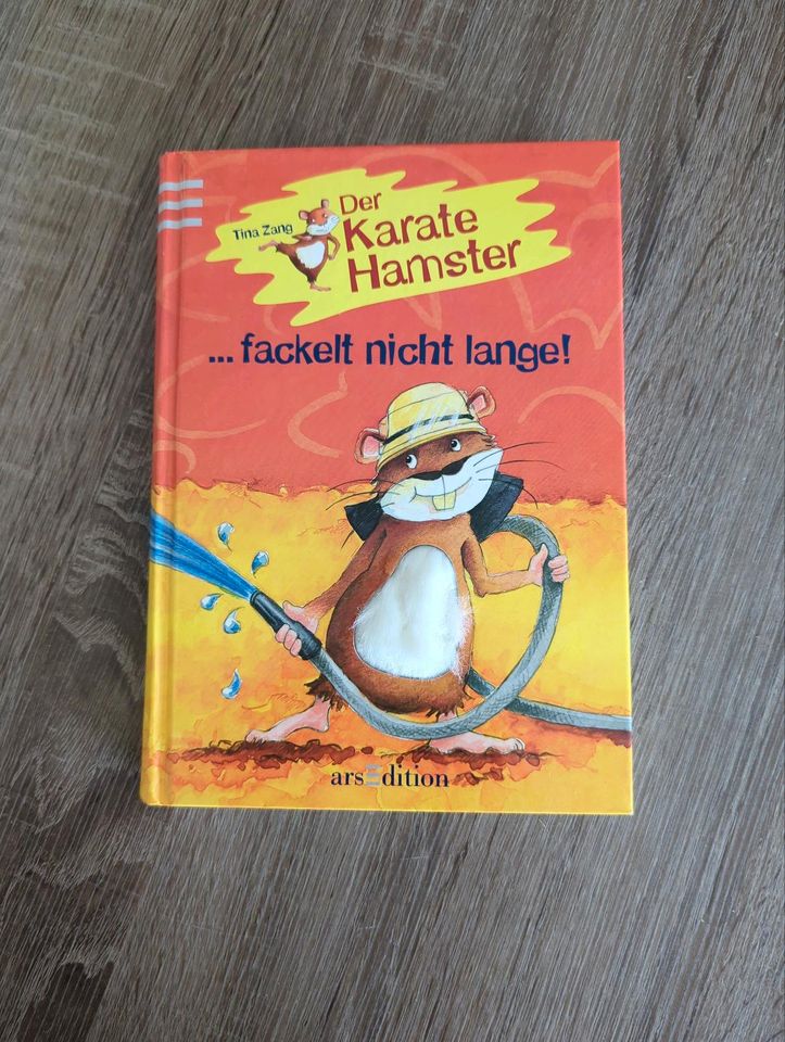 Verkaufe 4 Bücher Der Karate Hamster in Barsinghausen