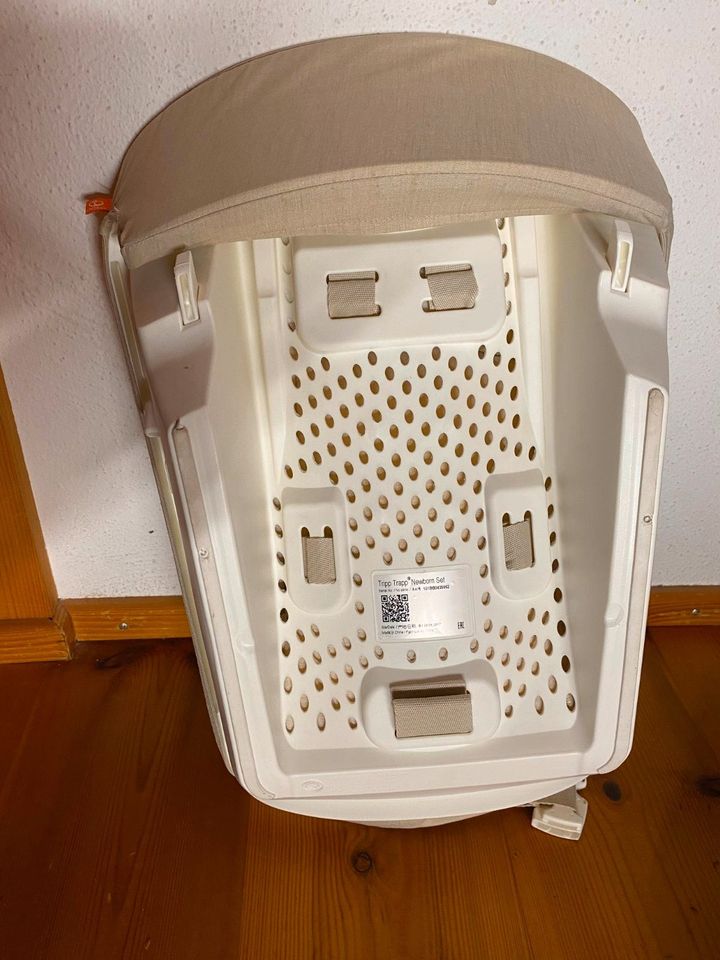 Stokke Newborn Aufsatz mit extra Sternchenbezug in Oberkirch