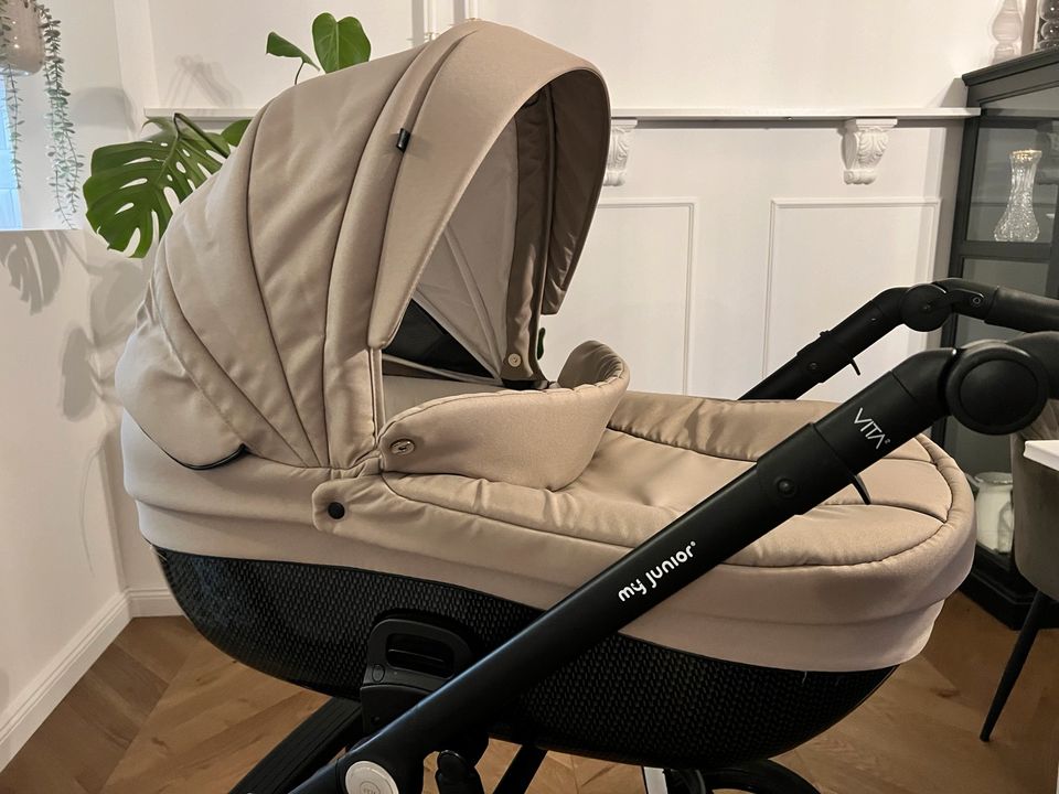 Myjunior Kinderwagen wie neu OVP Wanne und Sportsitz in Dreieich