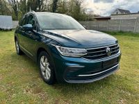 Volkswagen Tiguan 2.0 TDI SCR MOVE LIFE AHK NAVI Kamera PDC Nordrhein-Westfalen - Erkrath Vorschau