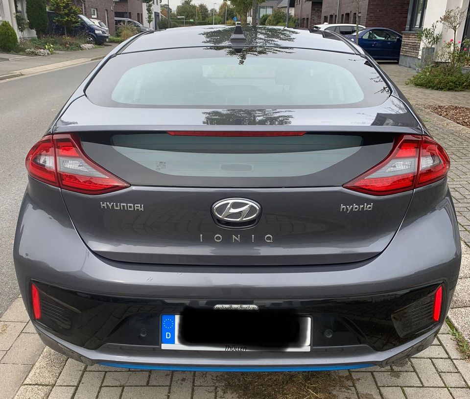 Hyundai IONIQ Hybrid 1.6 GDI Style in Willich
