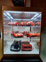 Vitrine mit  Ferrarisammlung 1/18 Thüringen - Eisenach Vorschau