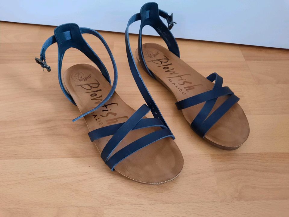 Sandalen Blowfish Malibu schwarz Größe 38 wie neu in Nordrhein-Westfalen -  Brühl | eBay Kleinanzeigen ist jetzt Kleinanzeigen