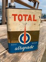 Total Altigrade Öldose 50er Jahre innen top Vespa Oldtimer Deko Nordrhein-Westfalen - Korschenbroich Vorschau