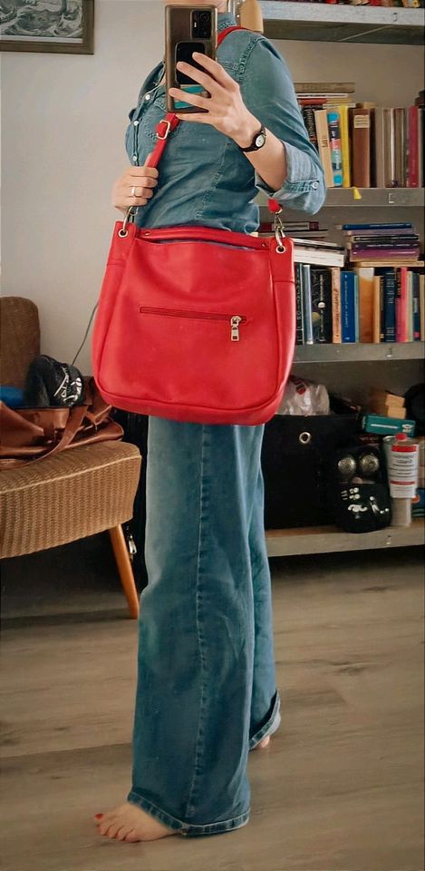 Ruby Red- Coral Tasche/Handbag in Erkelenz