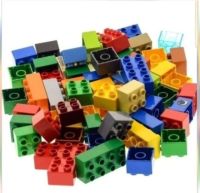 100 LEGO DUPLO BASIC STEINE Bausteine ab 18 Monate Sachsen - Freiberg Vorschau