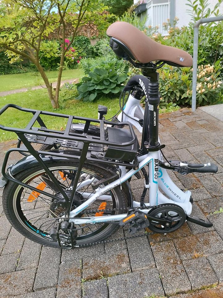 E-Bike Klappfahrrad in Menden