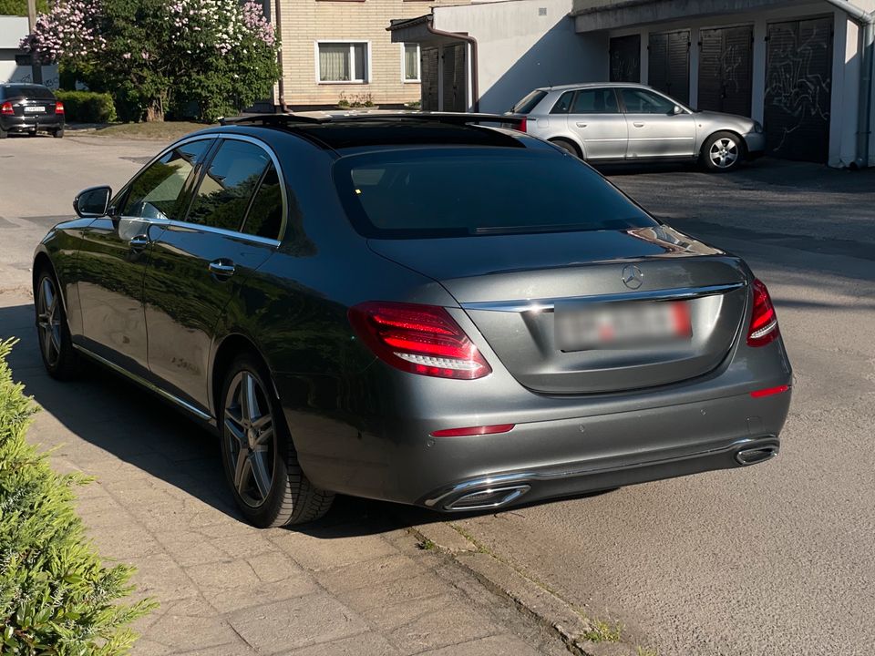 Mercedes E350D in Rotenburg (Wümme)