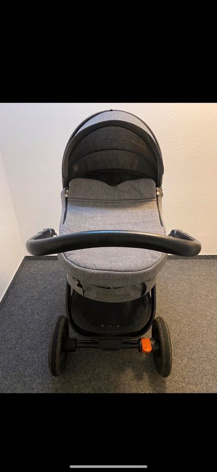 Stokke Kinderwagen Trailz in Esslingen