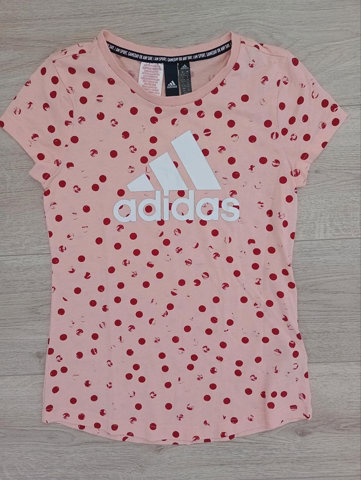 Adidas T-Shirt rosa Größe 164 Mädchen <<< Ansehen >>> in Warburg