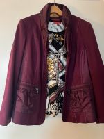 Weinrote Jacke mit passendem Shirt Damen Größe 42 Kr. München - Kirchheim bei München Vorschau