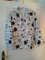 Sommerjacke weiß mit schwarzen Blüten Gr. 38 Berlin - Spandau Vorschau