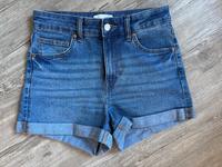 H&M Jeans Shorts, kurze Hose, Gr. 38 Niedersachsen - Seesen Vorschau