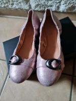 Coach Ballerinas Slipper Leder 39,5 Neu Schuhe Sommer Baden-Württemberg - Abtsgmünd Vorschau